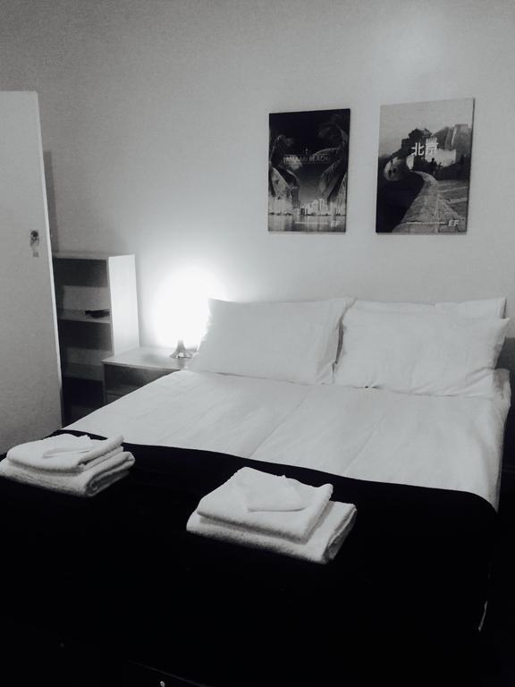 Pier 61 Guest Accommodation Хейстингс Екстериор снимка