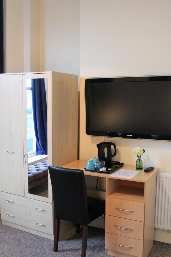 Pier 61 Guest Accommodation Хейстингс Екстериор снимка